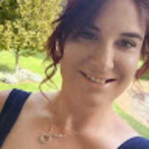 Meet your Posher, Calina